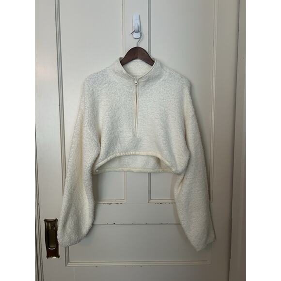 SKIMS Tops - Skims Teddy Cropped Full Zip Fleece Jacket Womens Size S/M Ivory Comfort NWT